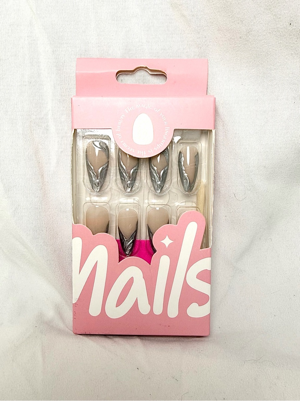 Press-On Nails “K-icy” Medium Length
